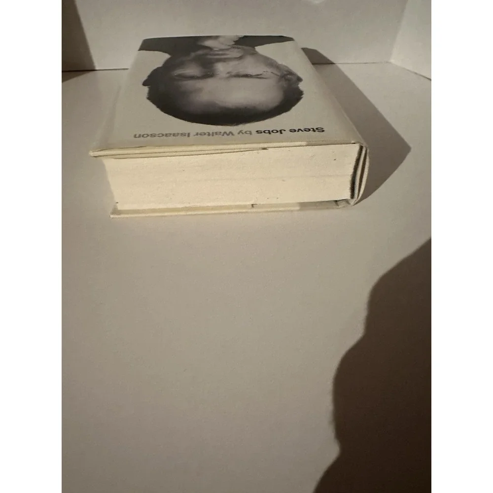 Steve Jobs Walter Isaacson Hardcover (2011) First Edition 1st Printing Like New